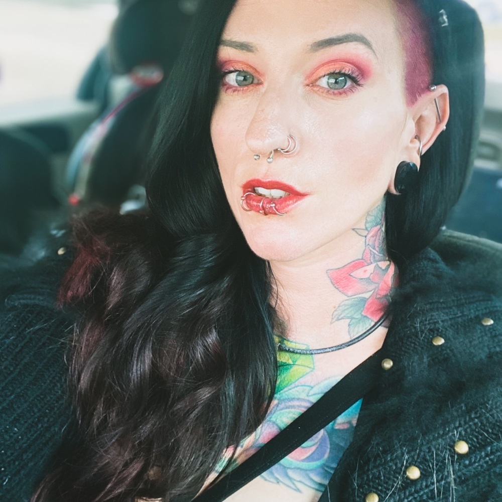 Meet your Posher, Cassie